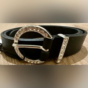 Depeche Women’s Black Grainy Leather Belt W/Rhinestone Buckle.US Size 34 (85)NWT